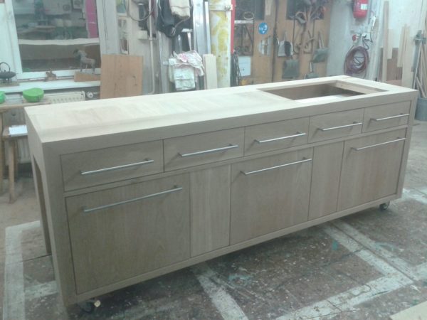 Individuelle Küchen aus Naturholz – JK. Designermöbel